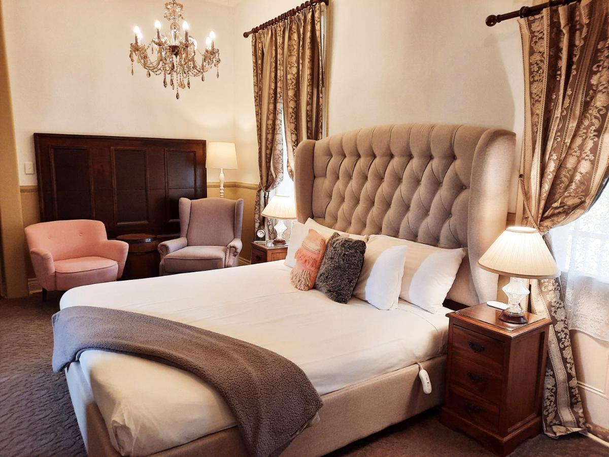 Abbey Boutique Hotel Adults Only Warwick Room photo